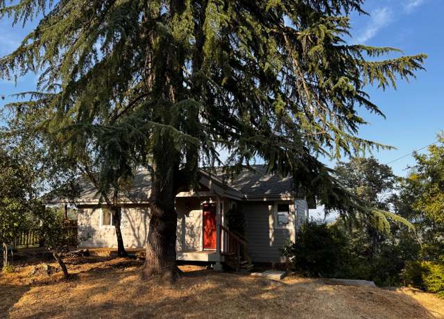 Property at 14298 Edgehill Ln, Auburn, CA 95603, 1 bed, 1 bath