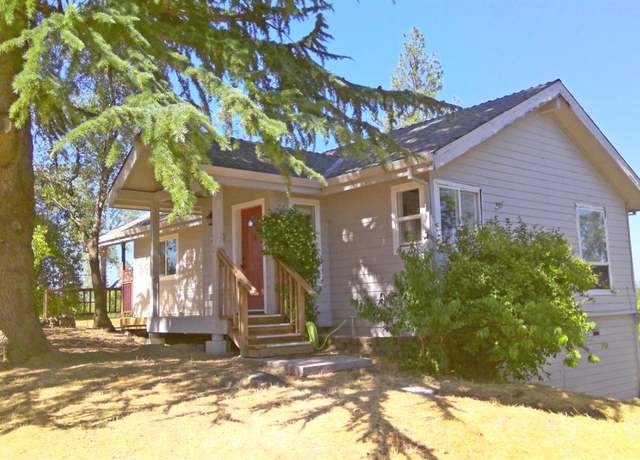 Property at 14298 Edgehill Ln, Auburn, CA 95603, 2 beds, 1.5 baths