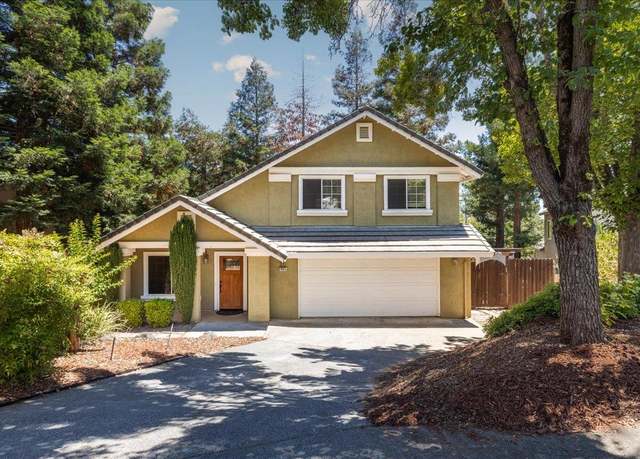 Property at 1045 Fox Run Ct, Auburn, CA 95603, 4 beds, 3 baths