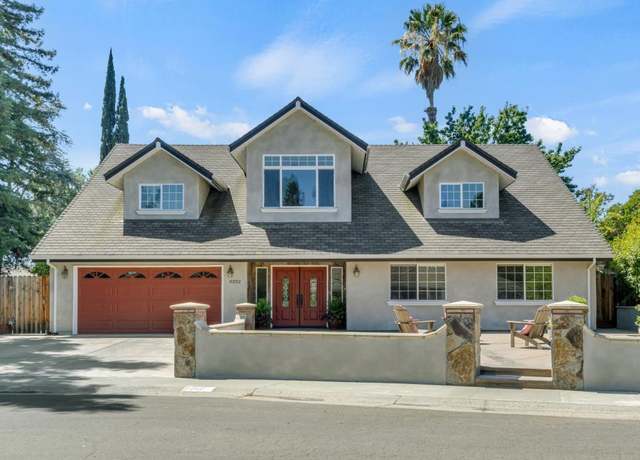 Property at 8252 Mercer Way, Fair Oaks, CA 95628, 3 beds, 2.5 baths