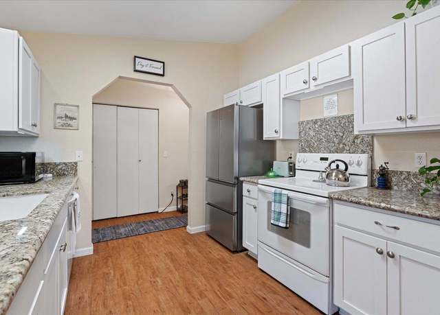 Property at 5600 Daisy Cir, Pollock Pines, CA 95726, 3 beds, 2 baths