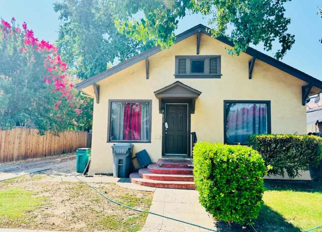 Property at 416 E Oak St, Lodi, CA 95240, 12 beds, 1.5 baths