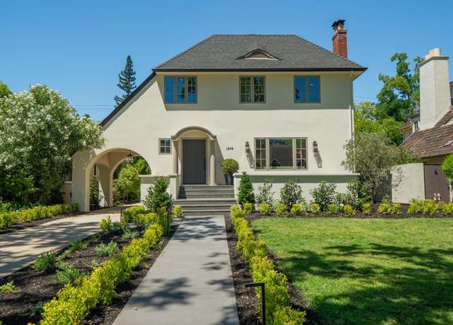 Property at 1348 38th St, Sacramento, CA 95816, 4 beds, 4 baths