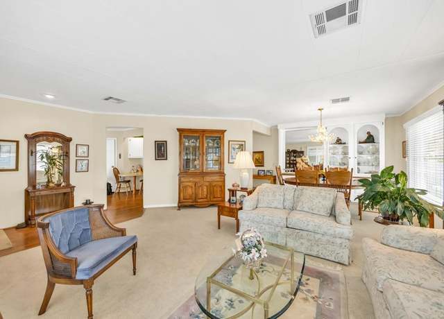 Property at 231 Northlake Dr, Folsom, CA 95630, 2 beds, 2 baths
