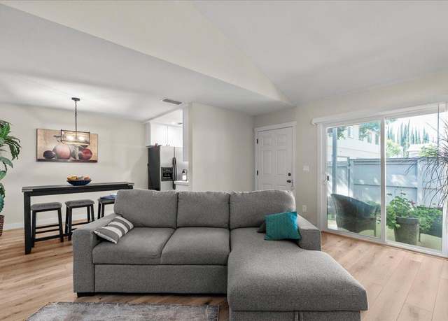 Property at 6342 Slippery Creek Ln, Citrus Heights, CA 95621, 3 beds, 2.5 baths