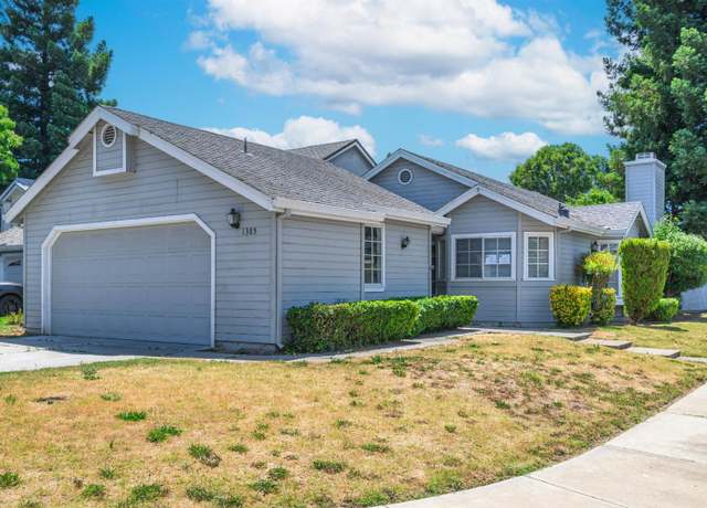 Property at 1385 Crestwood Ave, Manteca, CA 95336, 2 beds, 2 baths