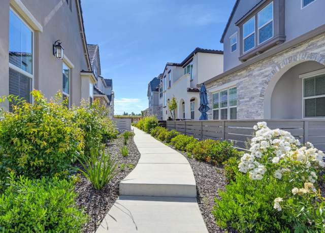 Property at 2372 Bastogne, Sacramento, CA 95818, 3 beds, 2.5 baths