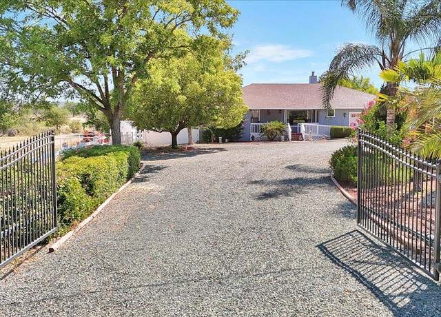 Property at 5557 Everglade Trl, Browns Valley, CA 95918, 3 beds, 2.5 baths