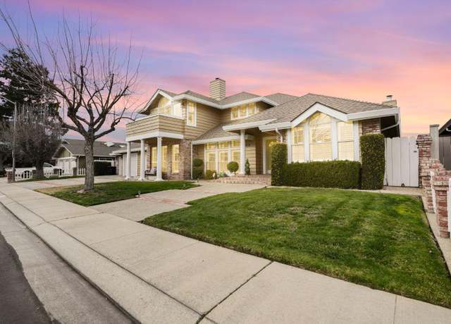 Property at 409 Cottonwood Dr, Modesto, CA 95356, 4 beds, 4 baths