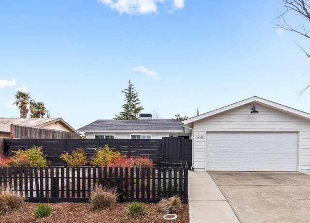 Property at 1221 Glenbrook Ave, Roseville, CA 95678, 3 beds, 2 baths