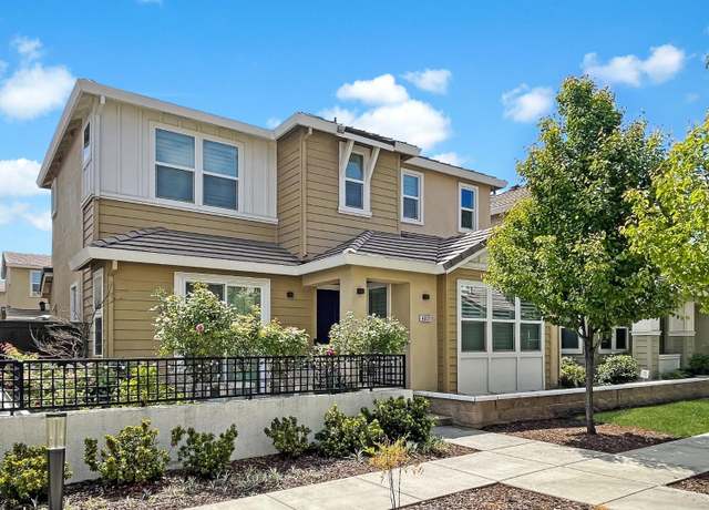 Property at 4831 Holden Dr, Rocklin, CA 95677, 3 beds, 3 baths