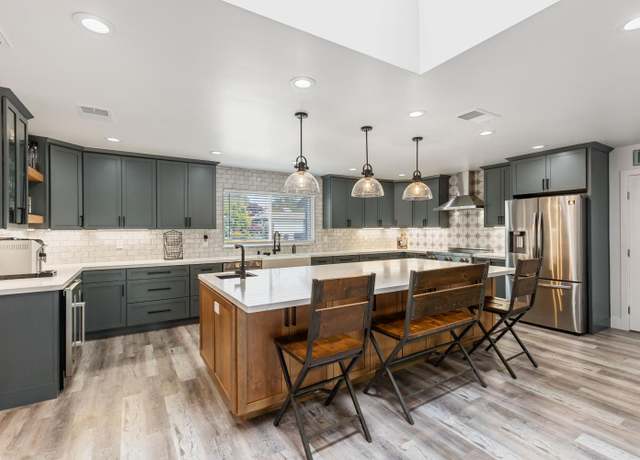 Property at 3201 Kaiser Way, Carmichael, CA 95608, 3 beds, 3 baths