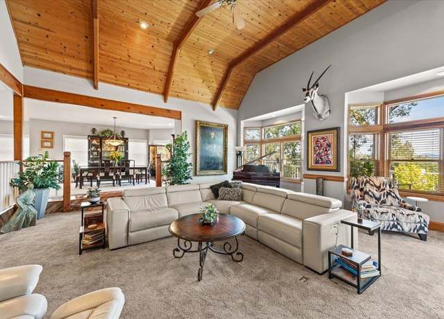 Property at 12064 Waxwing Ct, Penn Valley, CA 95946, 4 beds, 3.5 baths
