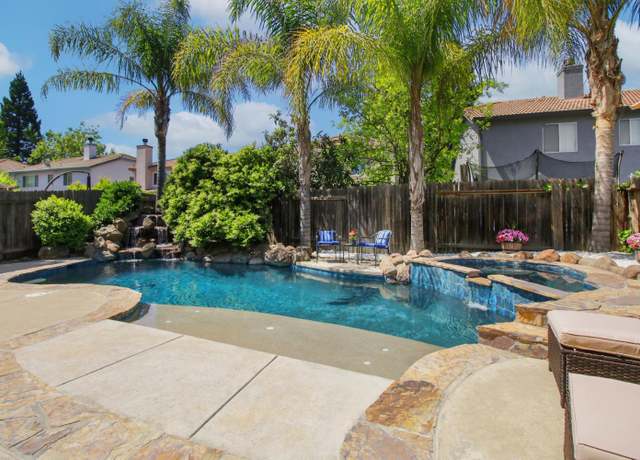 Property at 11568 Pyrites Ct, Gold River, CA 95670, 5 beds, 3 baths