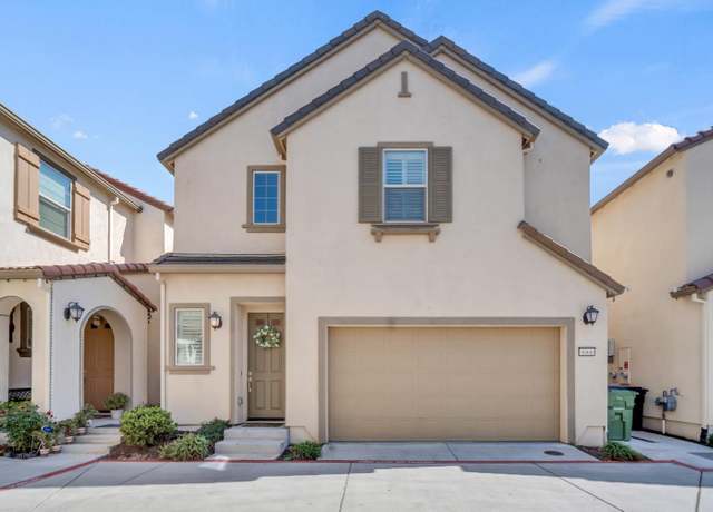 Property at 8960 Upbeat Way, Elk Grove, CA 95757, 3 beds, 2.5 baths