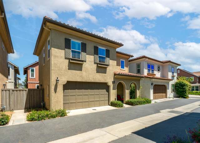 Property at 903 Red Currant Ter, Davis, CA 95616, 3 beds, 2.5 baths