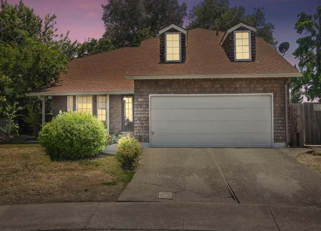 Property at 201 Palomar Dr, Lodi, CA 95242, 4 beds, 3 baths