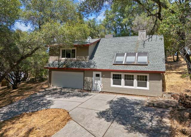 Property at 20197 Chaparral Cir, Penn Valley, CA 95946, 3 beds, 2.5 baths