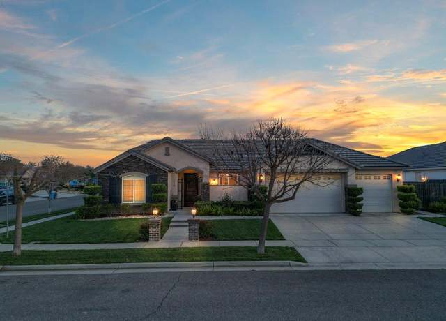 Property at 1730 Akers Ct, Yuba City, CA 95993, 3 beds, 2.5 baths