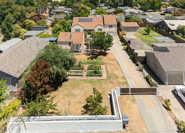 Property at 1641 - 1637 53rd St, Sacramento, CA 95819, 4 beds, 3 baths