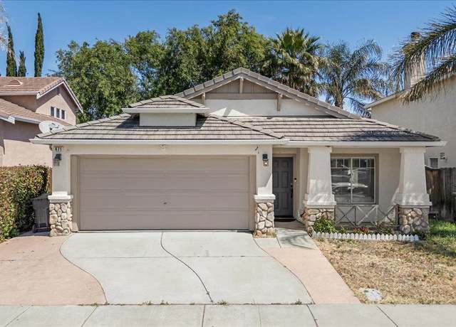 Property at 471 Pombo Square Dr, Tracy, CA 95376, 3 beds, 2 baths