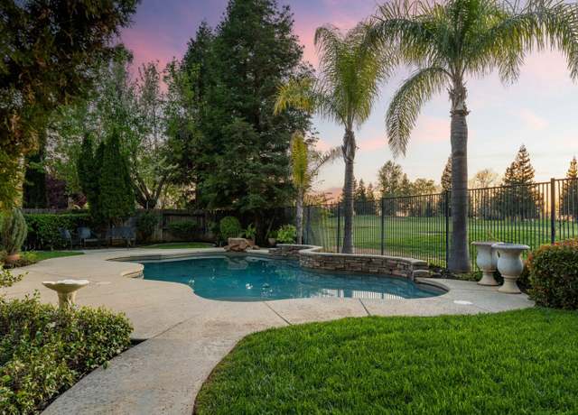Property at 7788 Tigerwoods Dr, Sacramento, CA 95829, 5 beds, 3.5 baths