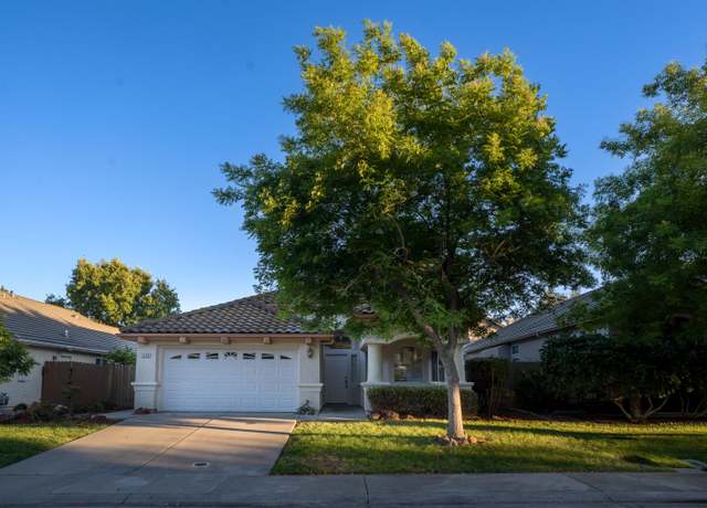 Property at 2905 Dinwiddie Way, Elk Grove, CA 95758, 3 beds, 2 baths