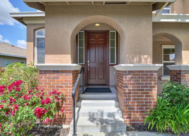 Property at 2039 Petruchio Way, Roseville, CA 95661, 4 beds, 3 baths