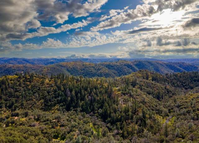 Property at 15255 Devon Ct, Auburn, CA 95603