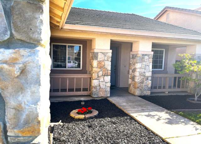 Property at 5600 Gateway Dr, Salida, CA 95368, 4 beds, 2 baths