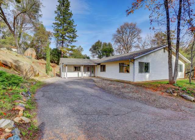 Property at 17670 Red Ball Cir, Grass Valley, CA 95949, 4 beds, 2 baths