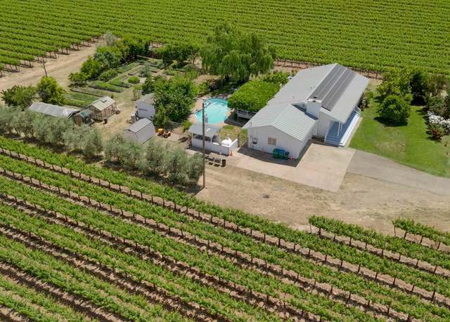 Property at 24910 N Linn, Acampo, CA 95220, 2 beds, 2 baths