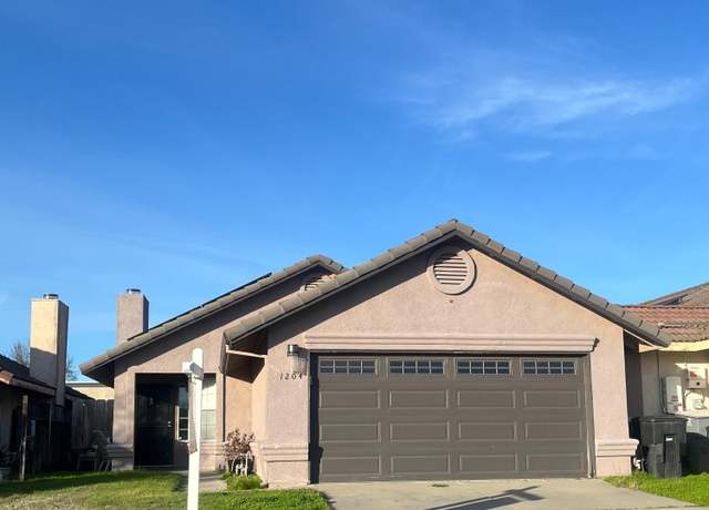 Property at 1204 La Mesa St, Escalon, CA 95320, 3 beds, 2 baths