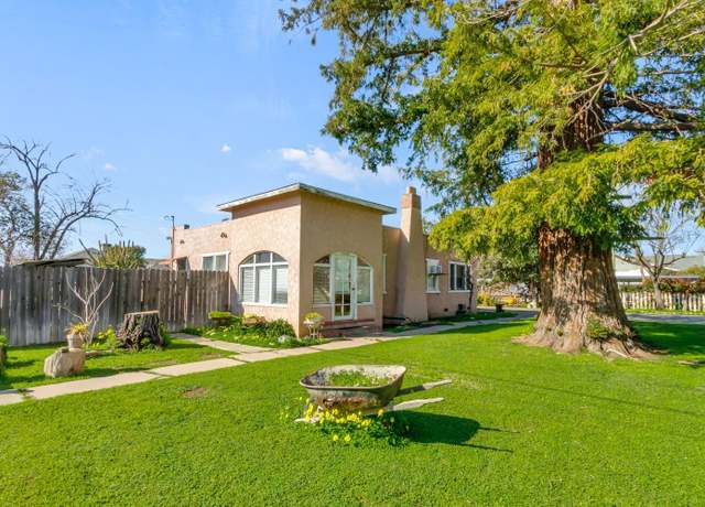 Property at 6905 8th St, Rio Linda, CA 95673, 3 beds, 1 bath