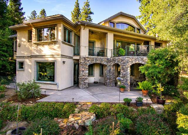 Property at 1461 Lodge View Dr, Meadow Vista, CA 95722, 3 beds, 4.5 baths