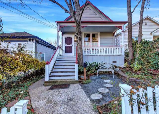 Property at 407 Richardson St, Grass Valley, CA 95945, 2 beds, 1.5 baths