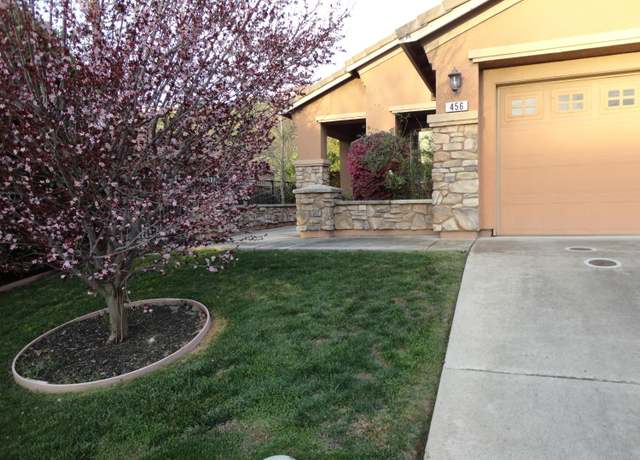 Property at 456 Lone Spur Dr, Folsom, CA 95630, 3 beds, 2 baths