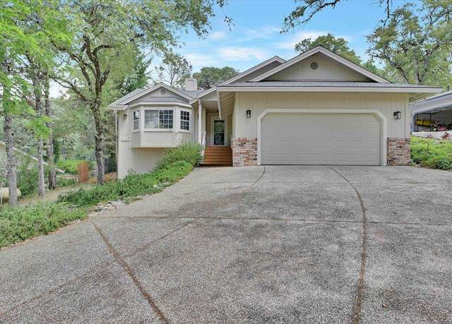 Property at 13901 Lake Wildwood Dr, Penn Valley, CA 95946, 3 beds, 2 baths