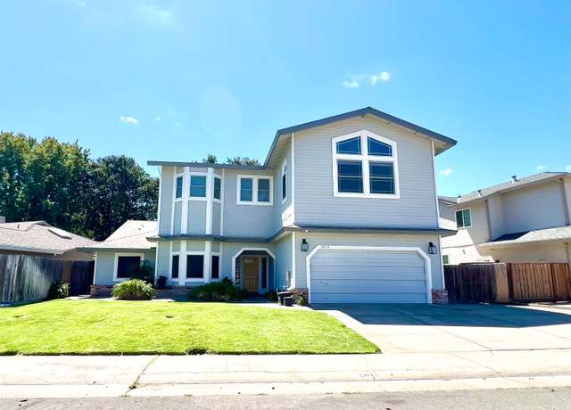 Property at 5912 Laguna Villa Way, Elk Grove, CA 95758, 5 beds, 3 baths