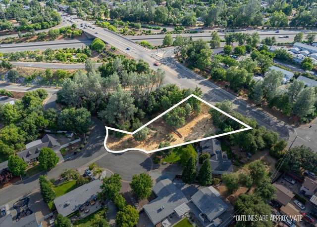 Property at 1802 Whaley Ct, Redding, CA 96003