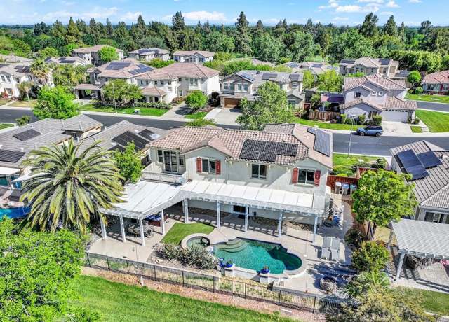 Property at 33565 Wildwing Dr, Woodland, CA 95695, 4 beds, 2.5 baths