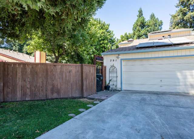 Property at 391 Scenic Pl, Manteca, CA 95337, 2 beds, 2.5 baths