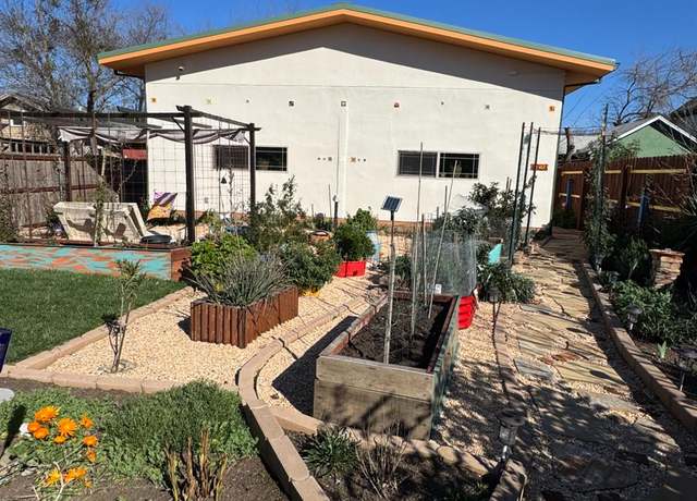 Property at 1321 G St, Marysville, CA 95901, 2 beds, 1 bath
