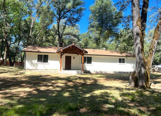 Property at 11015 Layla Ln, Penn Valley, CA 95946, 2 beds, 1.5 baths