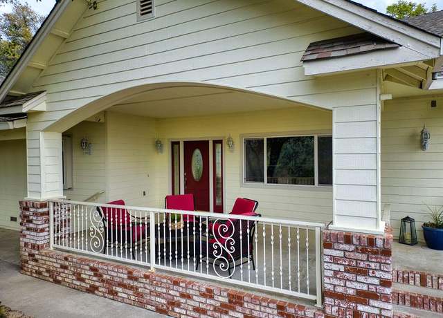 Property at 16455 Crestridge Ave, Sonora, CA 95370, 3 beds, 2.5 baths