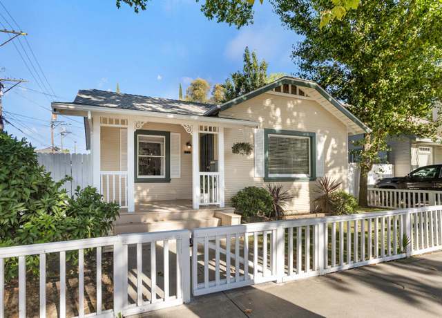 Property at 2217 24th St, Sacramento, CA 95818, 2 beds, 1 bath