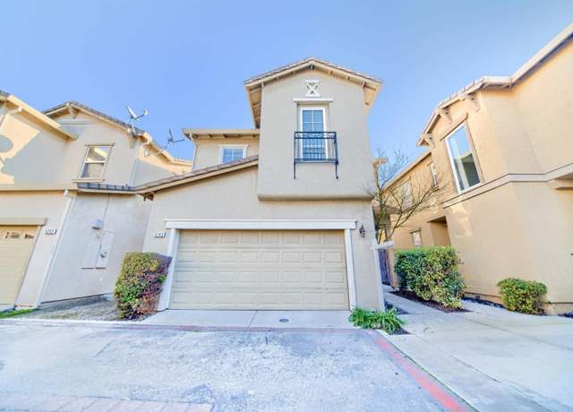 Property at 5249 Vesta Cir, Stockton, CA 95219, 3 beds, 2.5 baths