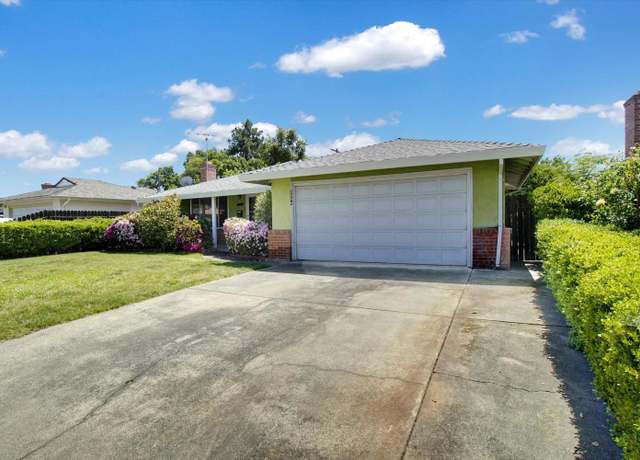 Property at 2336 Worsham Ave, Sacramento, CA 95822, 3 beds, 1.5 baths