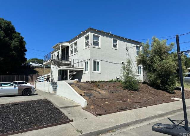 Property at 1007 Grant St, Vallejo, CA 94590, 4 beds, 4 baths