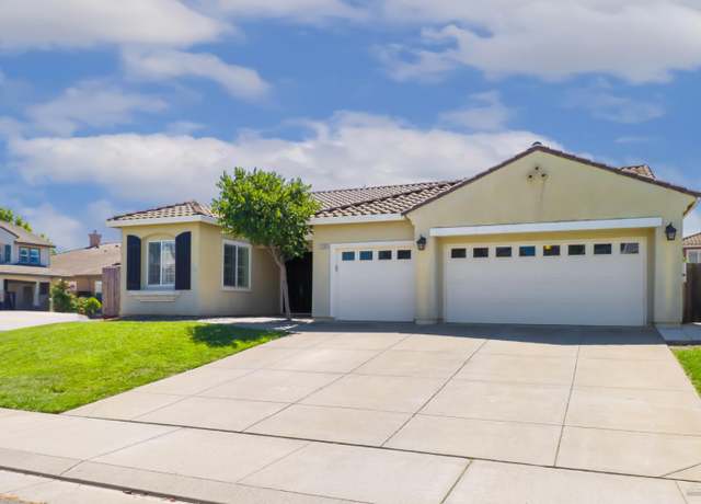 Property at 1105 Bello Dr, Dixon, CA 95620, 4 beds, 2.5 baths